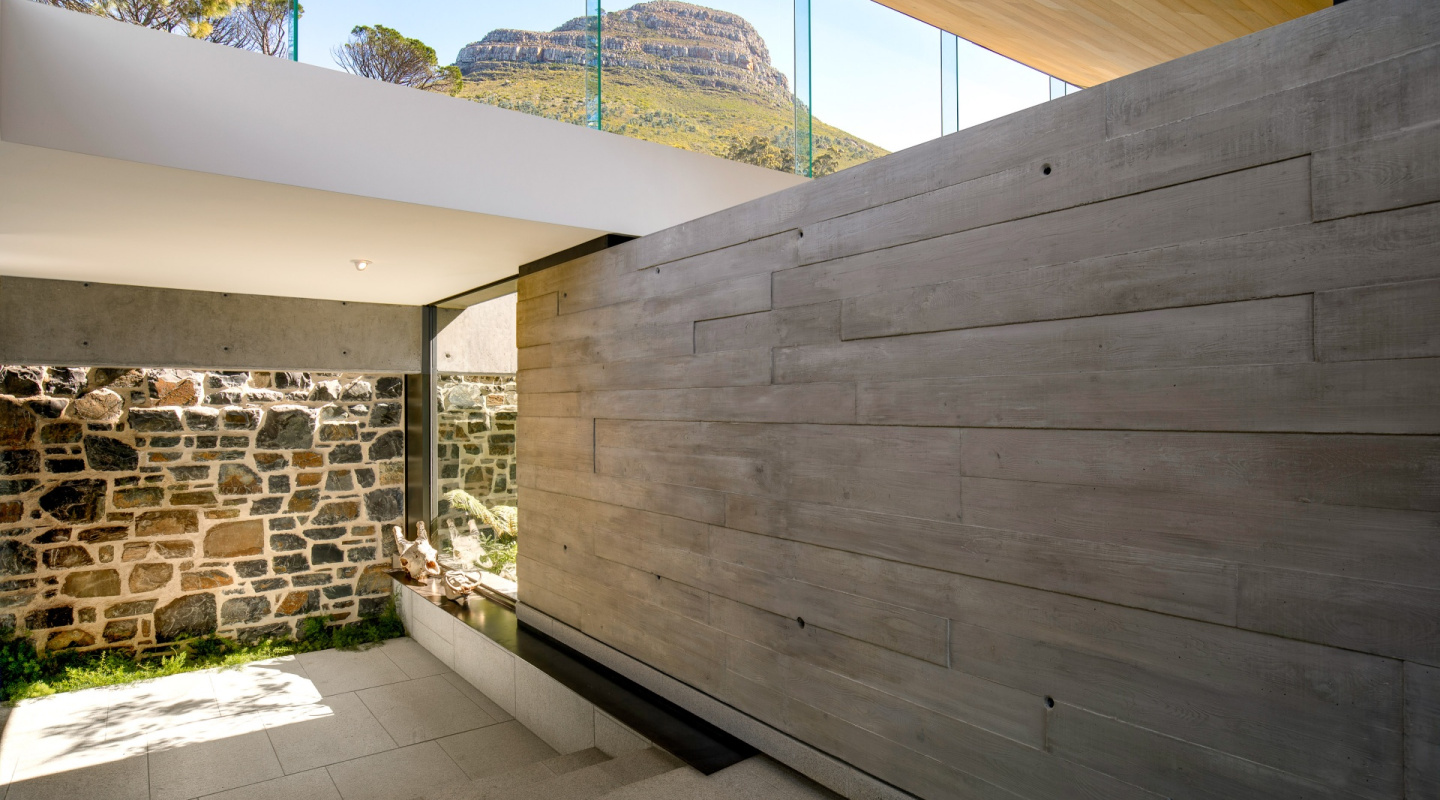 kloof 119a by saota5