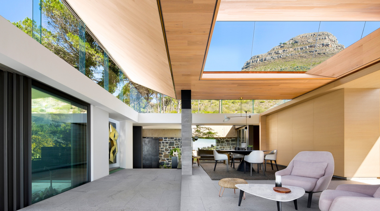 kloof 119a by saota6