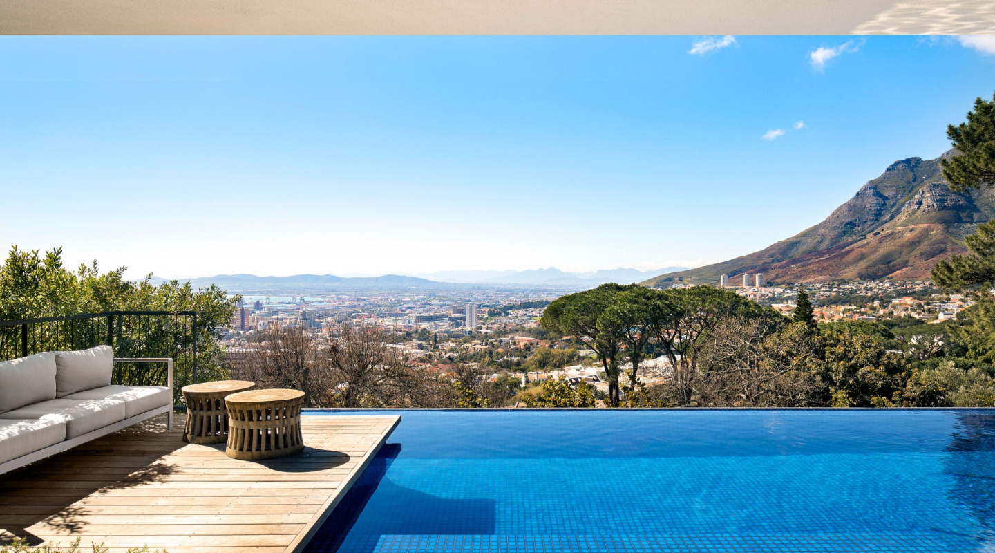 kloof 119a by saota8