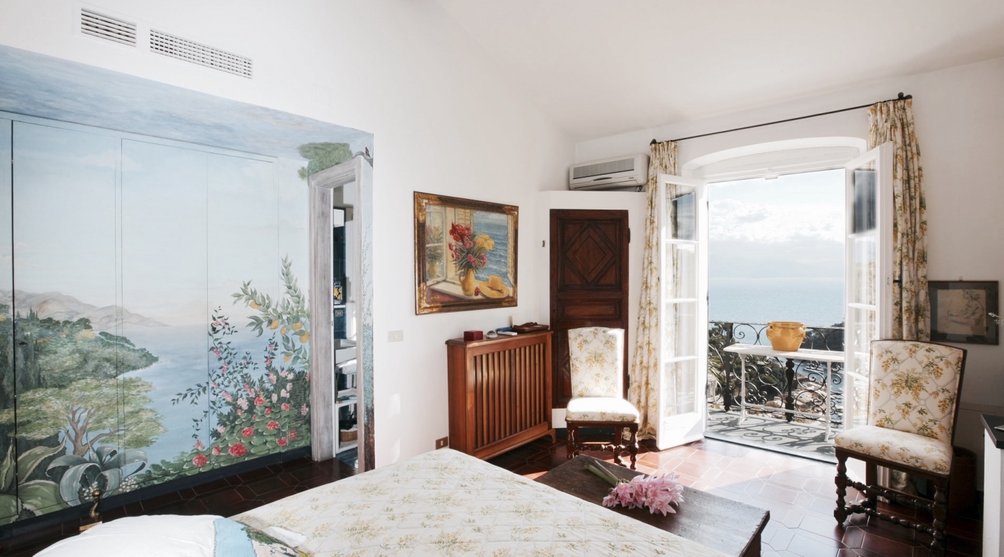 bedroom1298