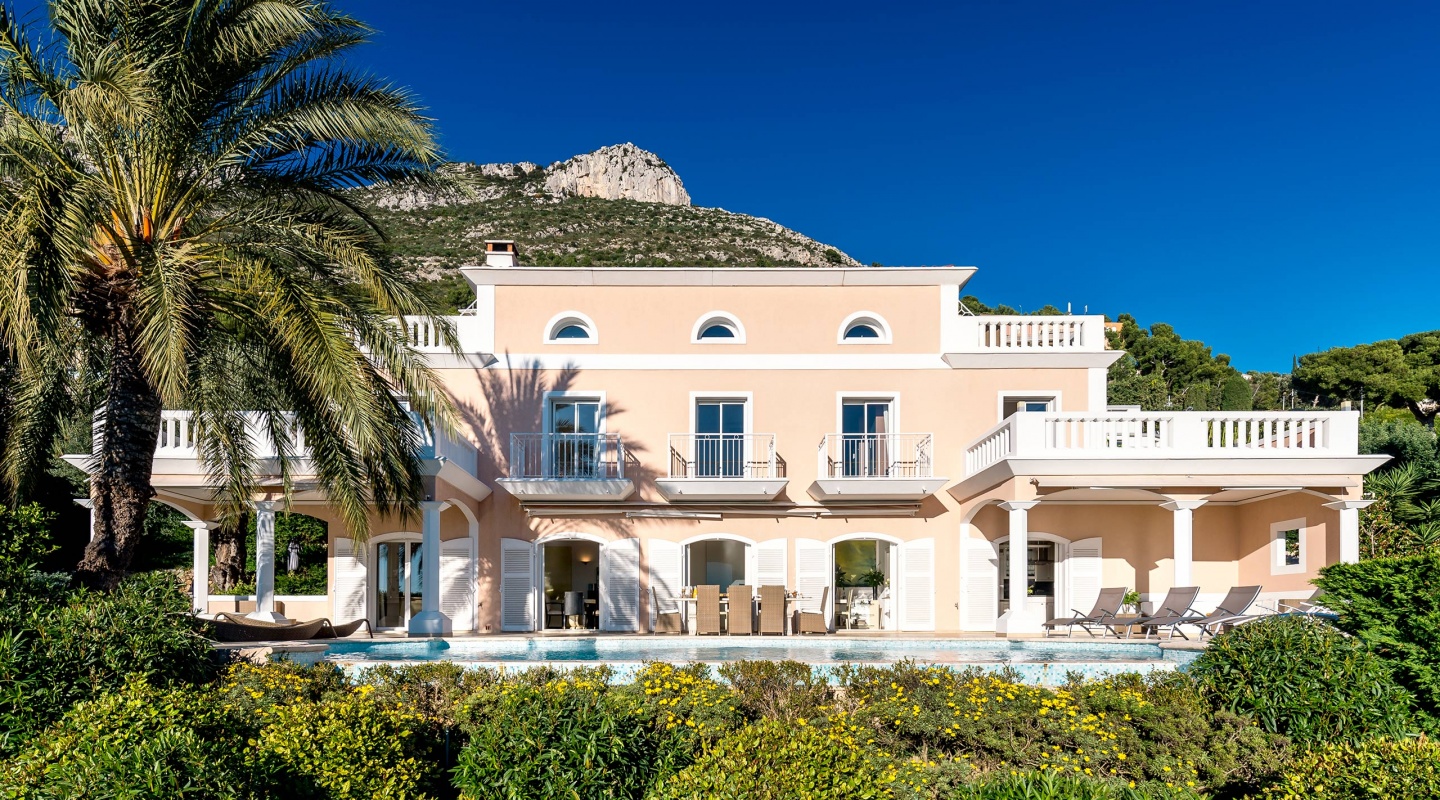 1 villa near monaco