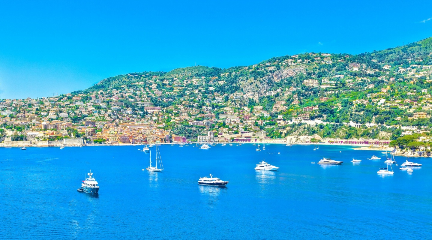 10 villa for rent in cap ferrat