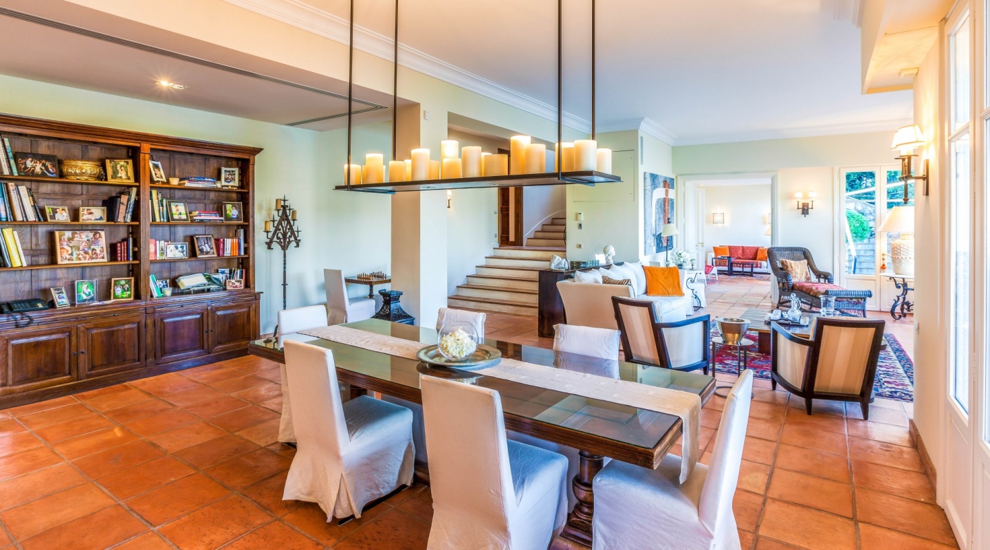 5 villa for rent in cap ferrat