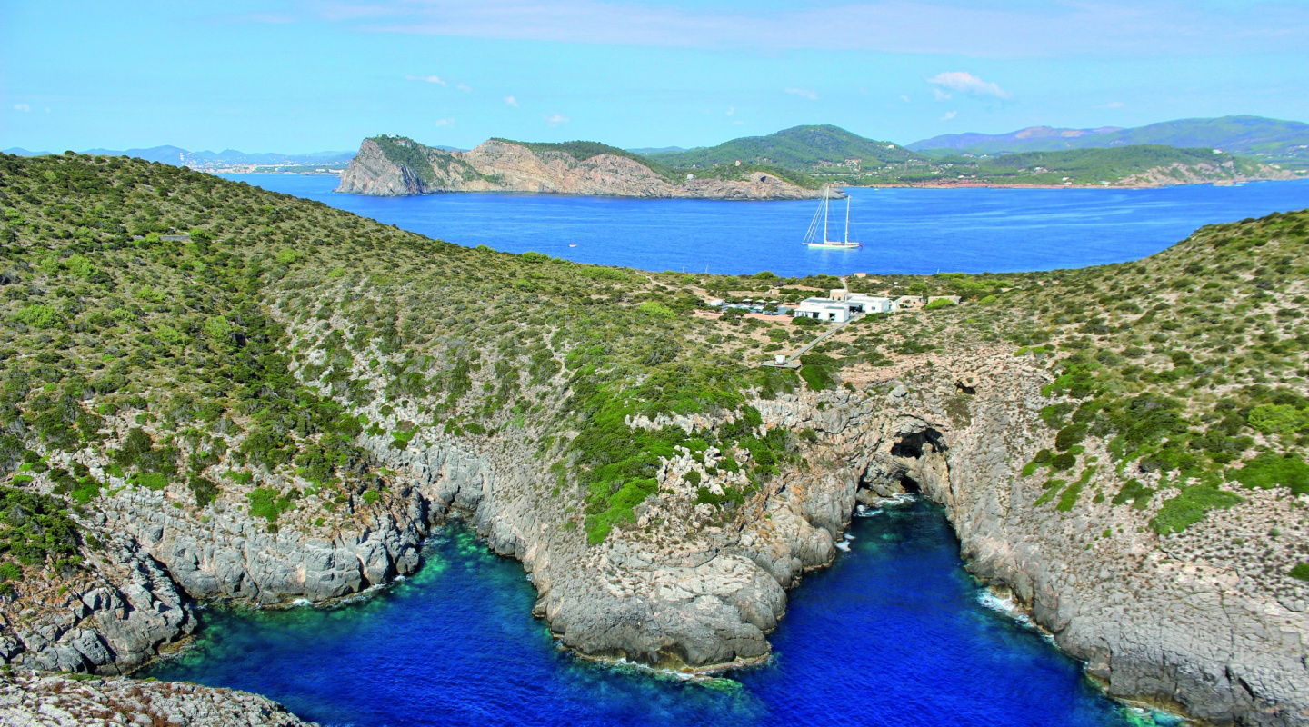 4 tagomago island rental villa spain