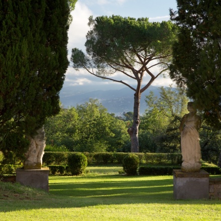 garden 111